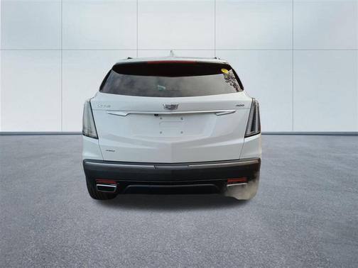 2025 Cadillac XT5 Sport