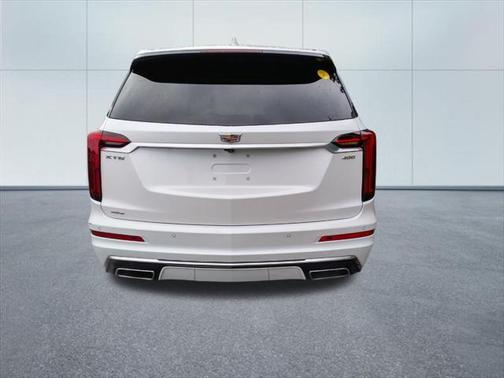 2022 Cadillac XT6 Premium Luxury AWD
