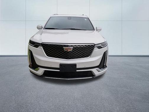 2022 Cadillac XT6 Premium Luxury AWD