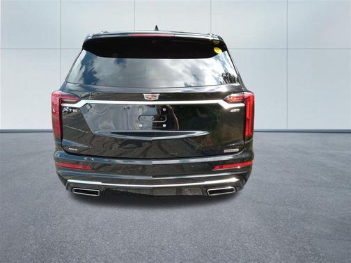 2022 Cadillac XT6 Premium Luxury AWD