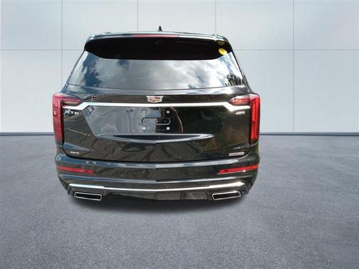 2022 Cadillac XT6 Premium Luxury AWD