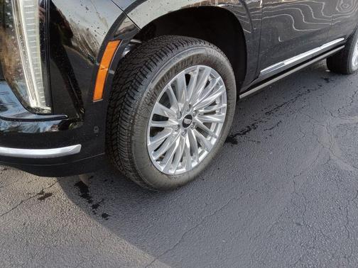 2025 Cadillac Escalade Premium Luxury