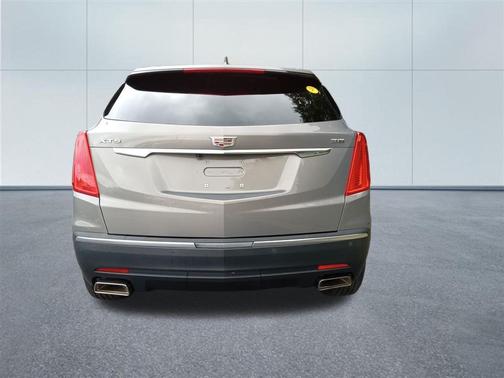 Bronze Dune Metallic 2018 Cadillac XT5 Base