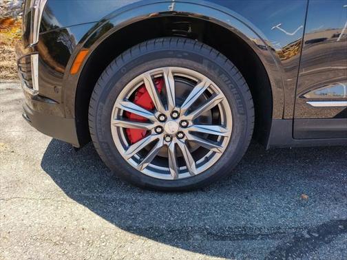 2025 Cadillac XT5 Sport