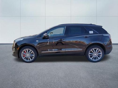 2025 Cadillac XT5 Sport