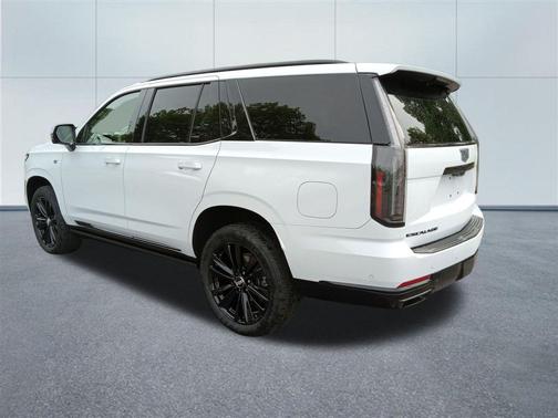 Vibrant White Tricoat 2026 Cadillac Escalade Sport Platinum