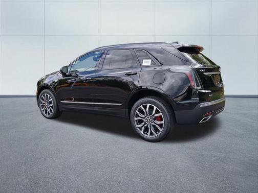 2025 Cadillac XT5 Sport