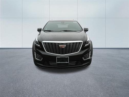 Stellar Black Metallic 2026 Cadillac XT5 Luxury