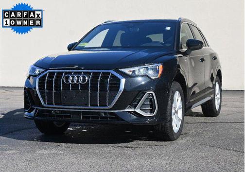 Photo 1 of 21 of 2022 Audi Q3 45 S line Premium