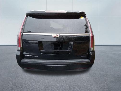 2018 Cadillac Escalade Premium Luxury