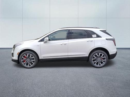 2025 Cadillac XT5 Sport