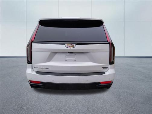 2022 Cadillac Escalade Sport