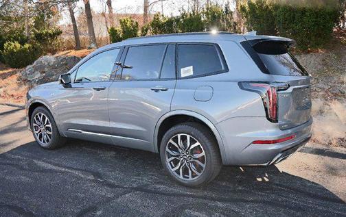 2025 Cadillac XT6 Sport AWD
