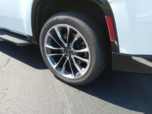 2023 Jeep Wagoneer Series II 4x4