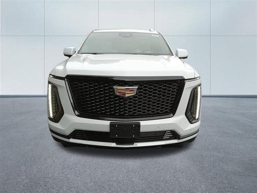 Vibrant White Tricoat 2026 Cadillac Escalade Sport Platinum