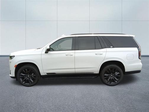 Crystal White Tricoat 2024 Cadillac Escalade Sport