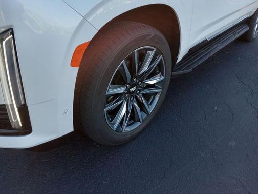 2024 Cadillac Escalade Sport