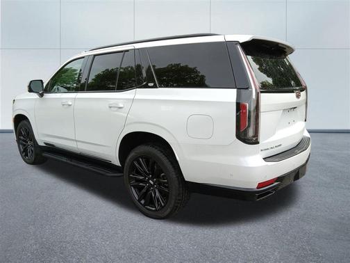 Crystal White Tricoat 2024 Cadillac Escalade Sport