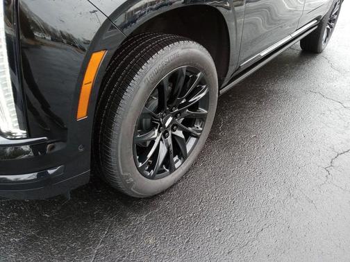 2026 Cadillac Escalade ESV Sport