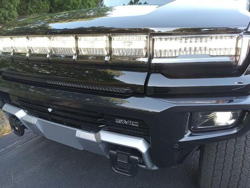 2025 GMC HUMMER EV SUV 3X