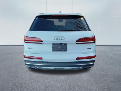 2023 Audi Q7 55 Prestige