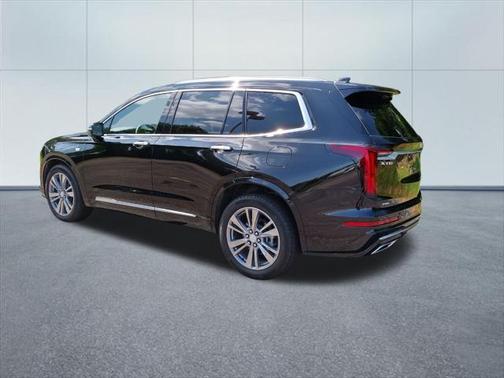 2025 Cadillac XT6 Premium Luxury AWD