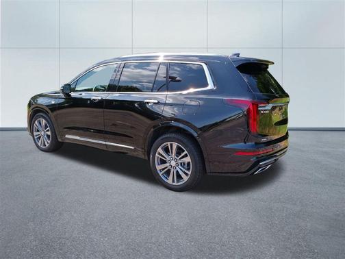 2025 Cadillac XT6 Premium Luxury AWD
