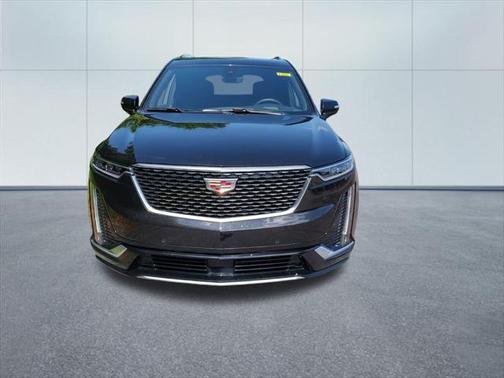 2025 Cadillac XT6 Premium Luxury AWD