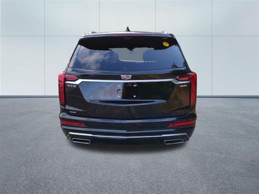 2025 Cadillac XT6 Premium Luxury AWD