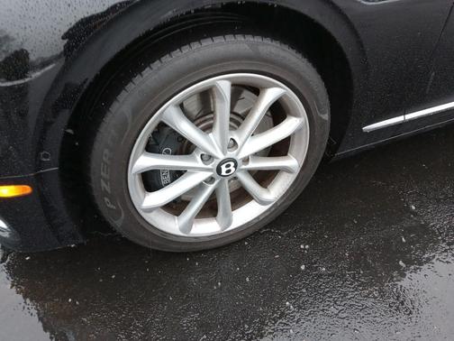 2023 Bentley Flying Spur Hybrid S