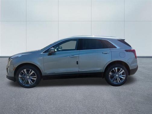 Argent Silver Metallic 2026 Cadillac XT5 Premium Luxury