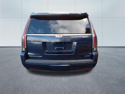 2020 Cadillac Escalade Premium Luxury