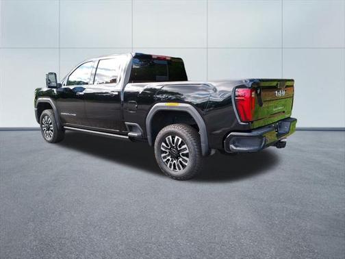 2025 GMC Sierra 3500 Denali