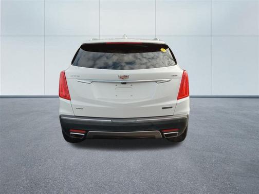 2018 Cadillac XT5 Platinum