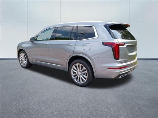 2025 Cadillac XT6 Premium Luxury AWD