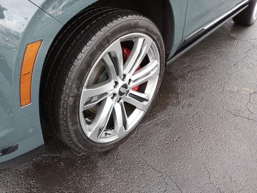 2025 Cadillac Escalade Sport