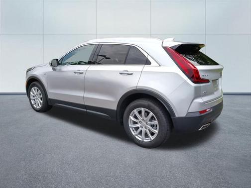 2022 Cadillac XT4 Luxury