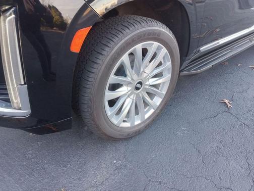 2021 Cadillac Escalade ESV Luxury