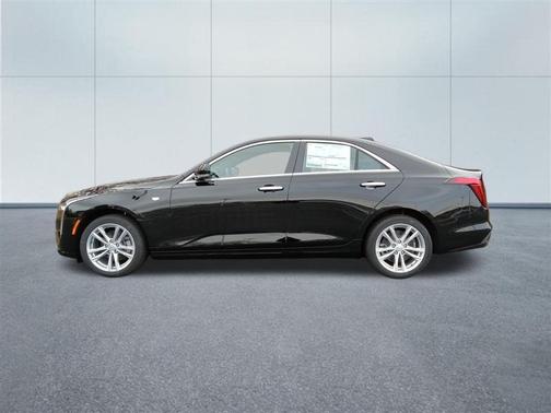 2026 Cadillac CT4 Luxury RWD