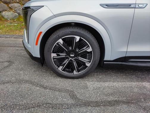 2025 Cadillac Escalade IQ Sport 1