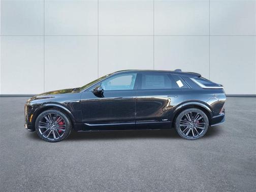 2026 Cadillac LYRIQ V