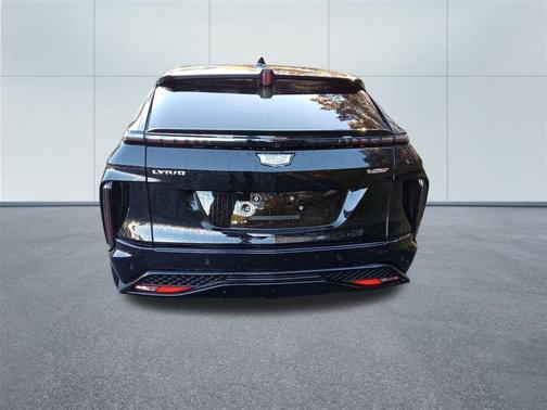 2026 Cadillac LYRIQ V