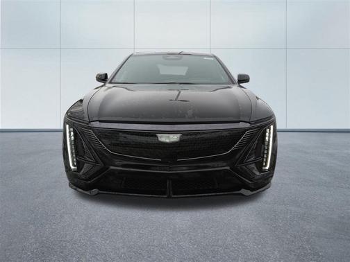 2026 Cadillac LYRIQ V