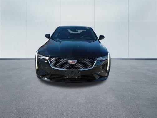 2026 Cadillac CT4 Luxury RWD