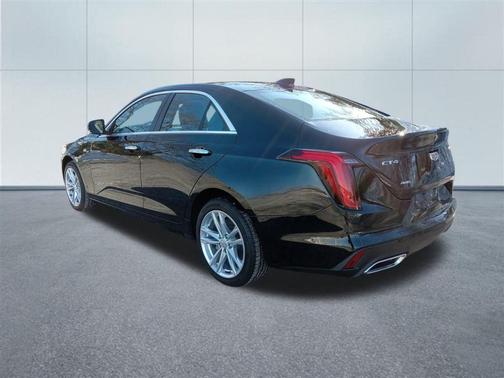 2026 Cadillac CT4 Luxury RWD
