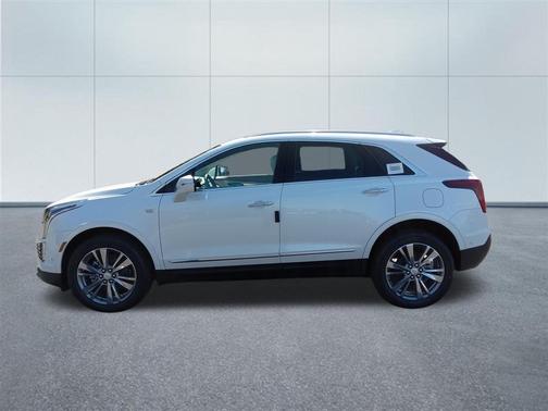 Crystal White Tricoat 2026 Cadillac XT5 Premium Luxury