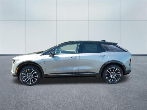 Argent Silver Metallic 2026 Cadillac OPTIQ Sport