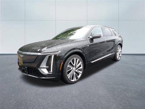 2025 Cadillac LYRIQ V