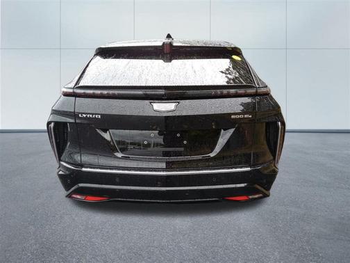 2025 Cadillac LYRIQ V