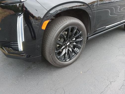 2024 Cadillac Escalade Sport Platinum